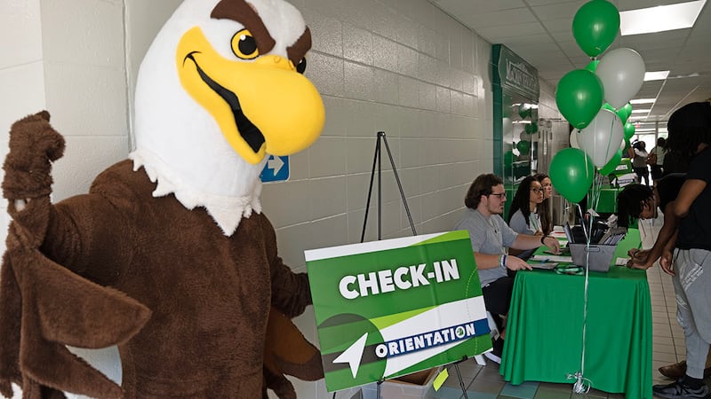 Meridian Community College hosts orientation sessions for new students