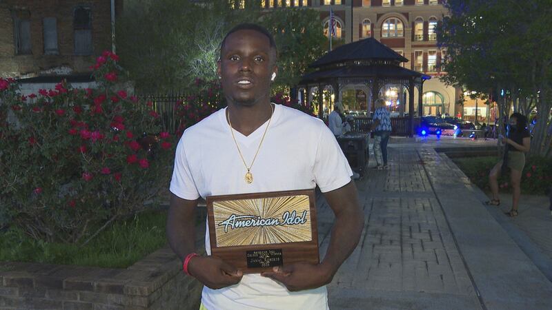 Jamal Roberts now in the Top 14 on American Idol
