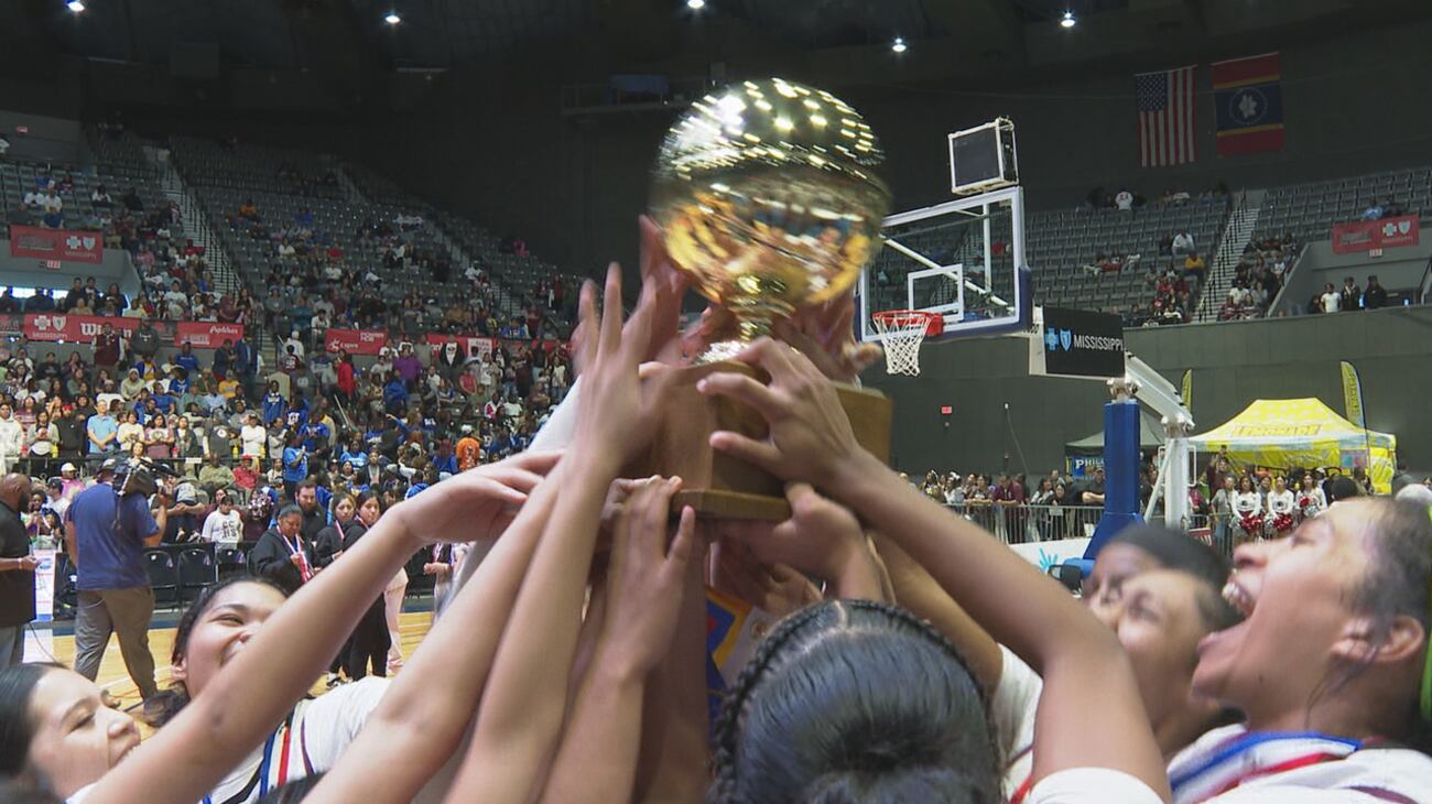 Choctaw Central Lady Warriors win State Championship