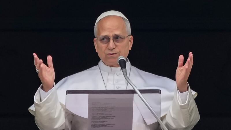 Grey Rope Pope Pope escalates call for ceasefire in Iran by addressing those ...