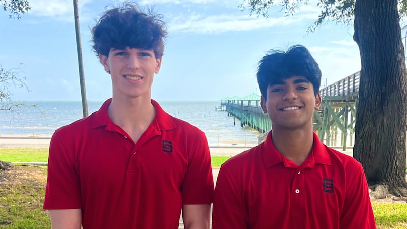 Saint Stanislaus seniors Gibson Williams (left) and Satvik Kompella (right).